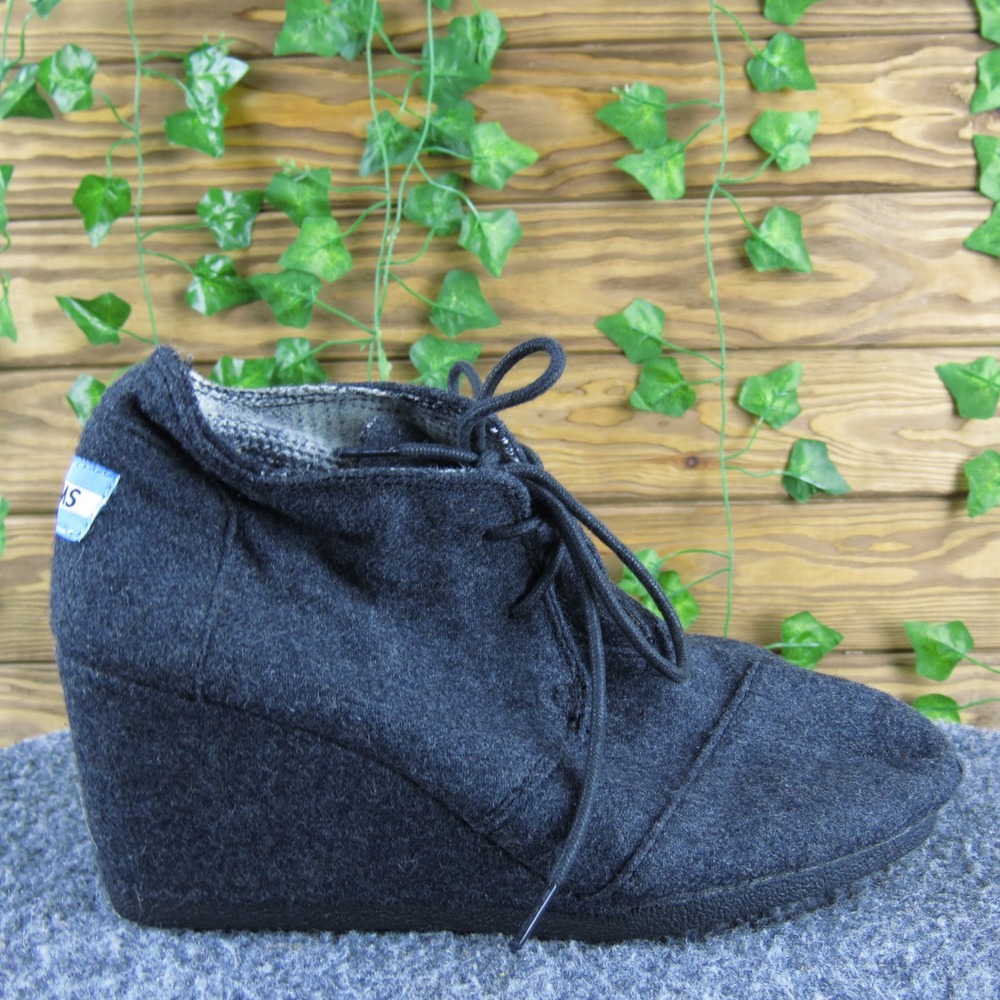 TOMS Women 6.5 Gray Wool Lace Up Hidden Wedge Booties Casual Comfort - Picture 3 of 8